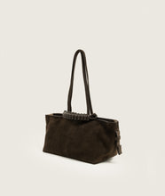 Load image into Gallery viewer, Pazar I Pazar Tote Boat I velvet brown I from aside, showing closing detail I white background