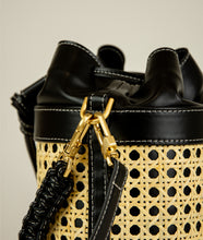 Load image into Gallery viewer, Vienna Bucket S Black GRAPE LEATHER