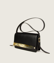 Load image into Gallery viewer, Crossbody M black with horn