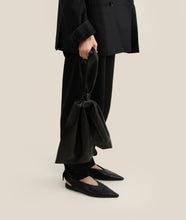 Load image into Gallery viewer, Miser bag smooth black