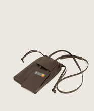 Load image into Gallery viewer, FORMA I Bourse Bag Espresso I Espresso color I front view I showing the smart way how to access the pocket for your cards I white background