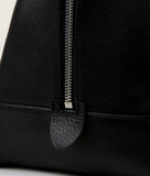 Load image into Gallery viewer, Watoji I Day Runner 43 I black l detail zip view