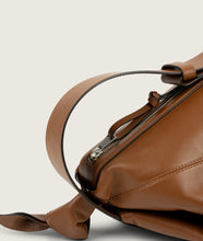 Load image into Gallery viewer, Furoshiki Crossbody Bag M Caramello