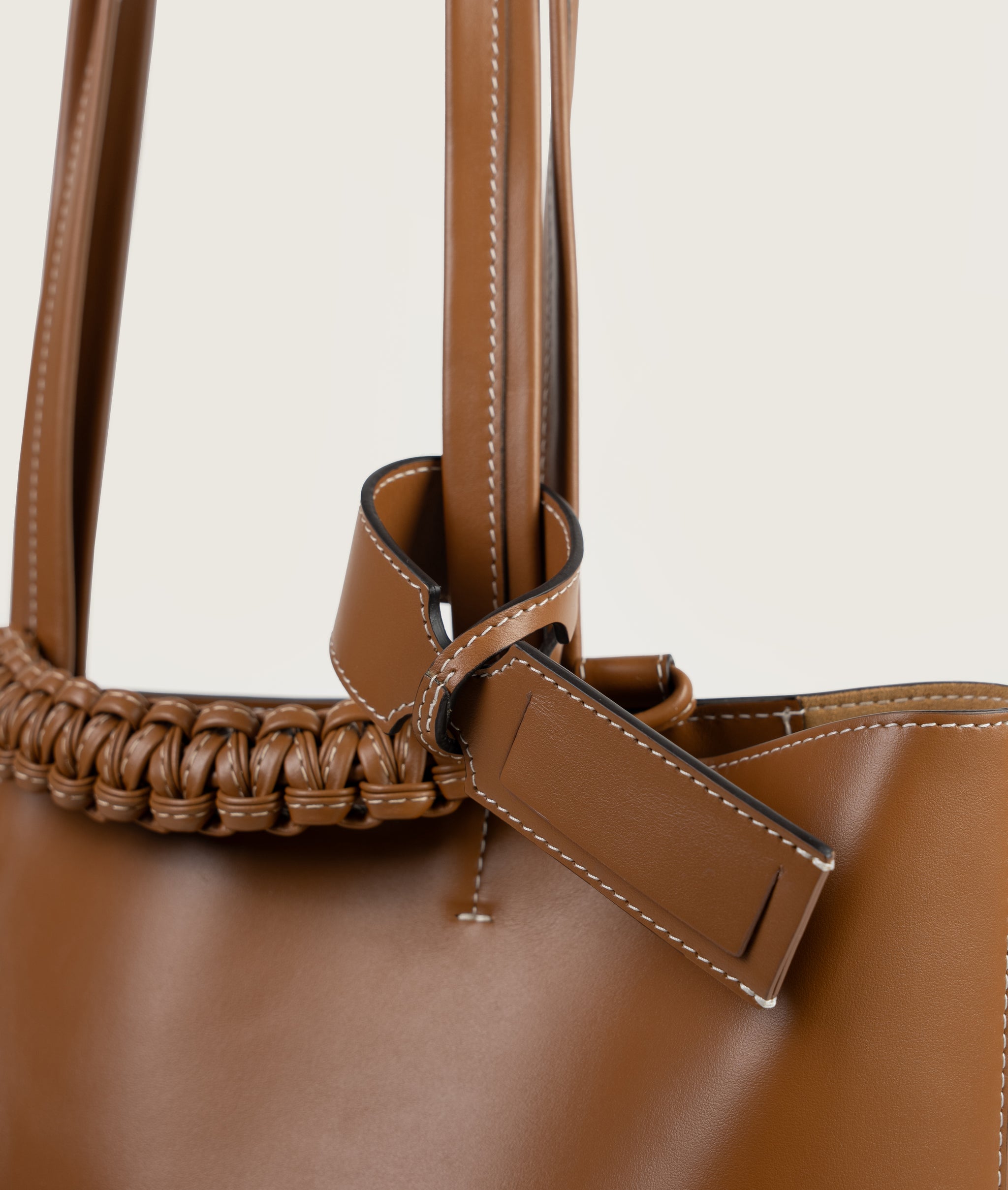 シャンクスSAGAN Vienna / LEMAIRE the row SAGAN Vienna / the row LEMAIRE niceness - メルカリ