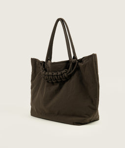 Pazar Tote XL brown plant dyed nylon