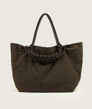 Load image into Gallery viewer, Pazar Tote XL brown plant dyed nylon