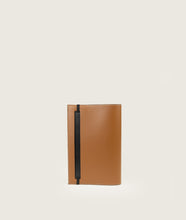 Load image into Gallery viewer, Notebook Cover Caramello inclusive Moleskine
