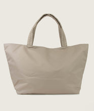 Load image into Gallery viewer, Pazar Tote XL Greige recycled nylon