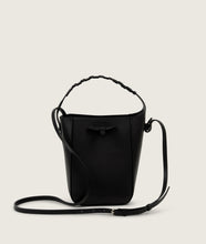 Load image into Gallery viewer, Reins Bucket S Black
