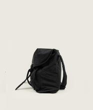 Load image into Gallery viewer, Messenger bag XL Black plant dye nylon