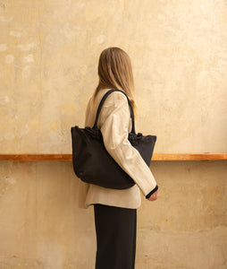 Pazar Tote M Navy plant dyed nylon