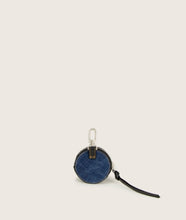 Load image into Gallery viewer, SAGAN Vienna back side round coin holder made from re-used denim and sustainable, vegan Italian grape leather. Jeans comes in different shades, every piece is unique. 