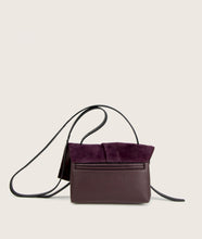 Load image into Gallery viewer, Scarf crossbody S bordeaux
